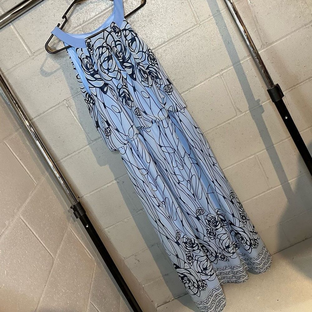 NWT Robbie bee size 16 baby blue printed maxi dress